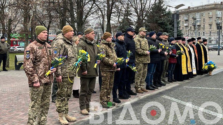 День Соборності в Дніпрі: скромне офіційне святкування на Алеї Героїв (ФОТО, ВІДЕО)