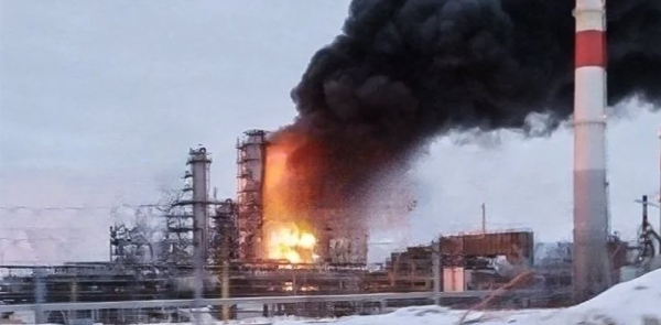 Чи справді США закликали Україну припинити удари по російських нафтопереробних заводах?