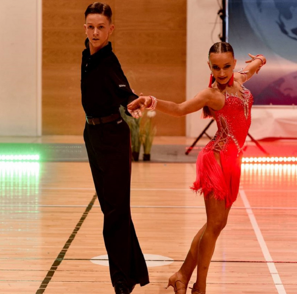 Танцівники з Бучі здобули переконливу перемогу на Міжнародному чемпіонаті IDSA WORLD CUP 2024 (ФОТО)