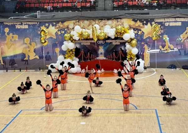 У бучанській Академії спорту пройшов Чемпіонат Києва та області з черліденгу та мажорет-спорту