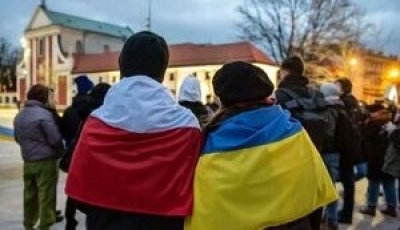 Польща прогнозує зростання ВВП на 2% завдяки українським біженцям